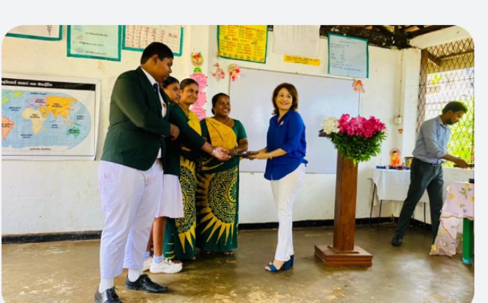 AtLink team at Uyana Primary School